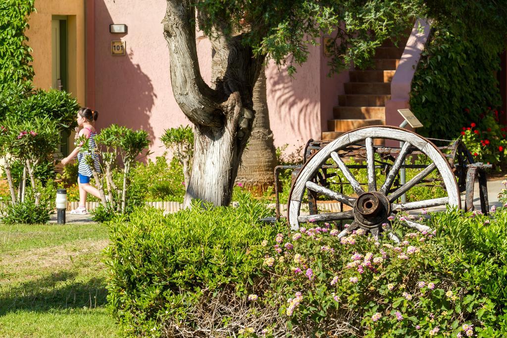 Zorbas Village And Aquapark خيرسونِسوس المظهر الخارجي الصورة