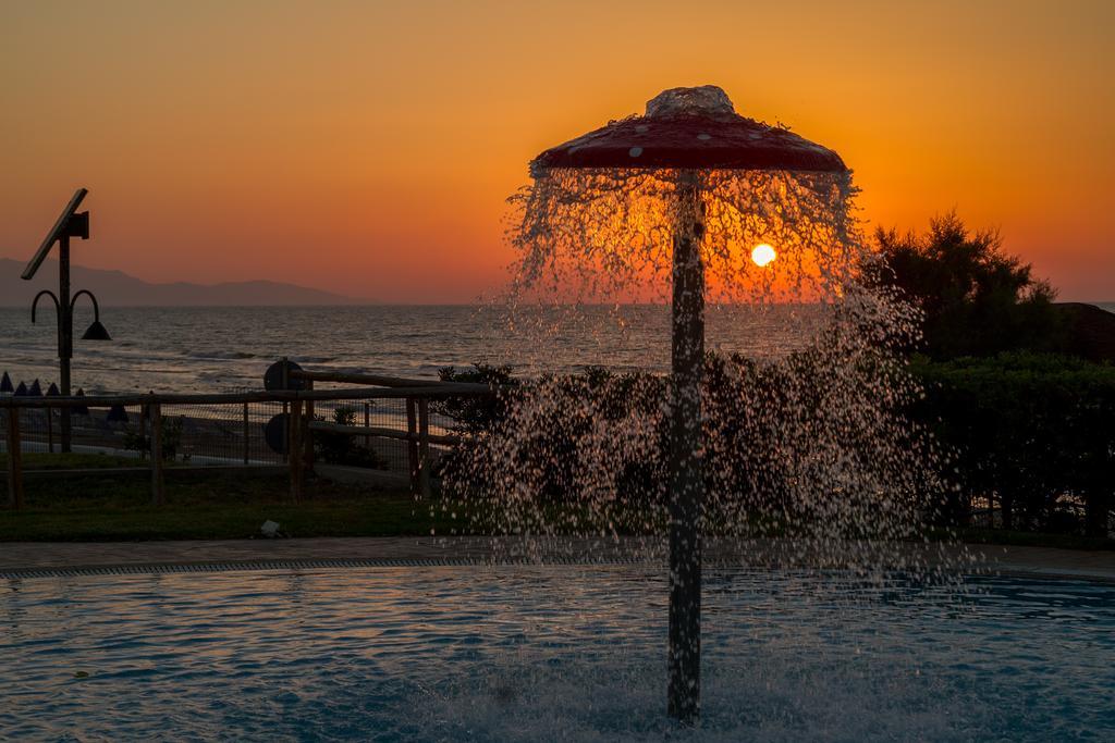 Zorbas Village And Aquapark خيرسونِسوس المظهر الخارجي الصورة